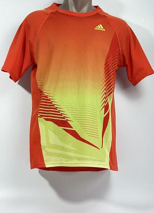 Яскрава спортивна футболка adidas climalite оригінал (розмір m)