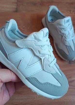 Оригинальные new balance р26 длина стельки по факту 16.8см