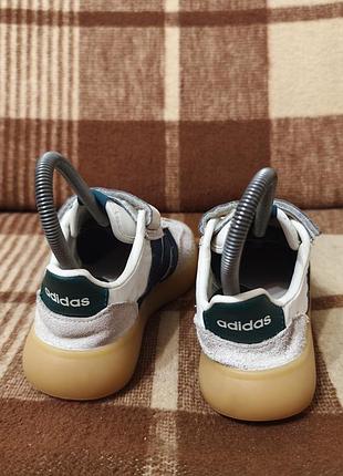 Детские кроссовки adidas 3