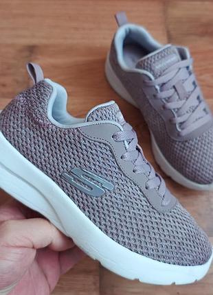 Оригінальні skechers р35.5 довжина устілки по факту  22.5см