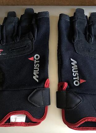 Короткие парусные перчатки musto performance short finger gloves новые