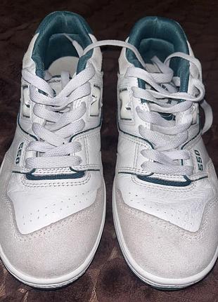 Кросівки жіночі new balance 550 білі із зеленими вставками, розмір 38.5