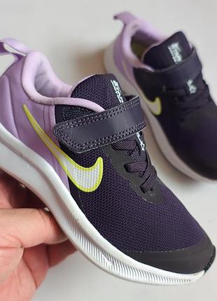 Оригінальні nike р29.5 довжина устілки по факту  19см
