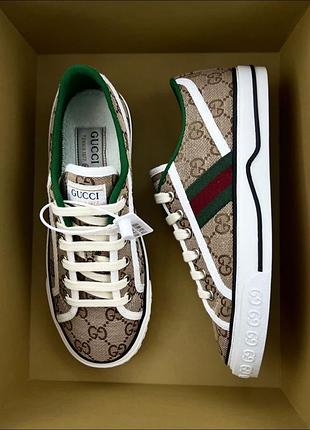 Кеди жіночі gucci з монограмою, бежеві