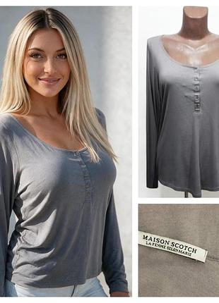 Лаконичный базовый лонгслив известного бренда из нидерландов maison scotch