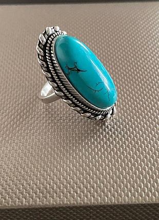 Кольцо из серебра с камнем бирюза
