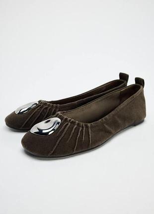 Замшеві коричневі балетки zara розмір 39