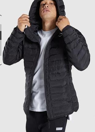 Gymshark куртка чорна sector v