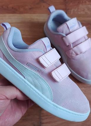 Оригінальні  puma   р35 довжина устілки по факту  22.3см