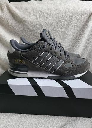 Чоловічі сірі замшеві кросівки adidas zx 750 розмір 45