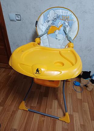 Продам столик для кормления 3