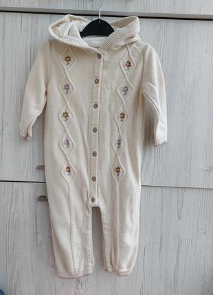 Трикотажний в'язаний чоловічок з вишивкою та капюшоном tu для дівчинки 12-18м
