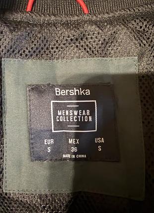 Куртка чоловіча bershka бомбер темно-зелений 3