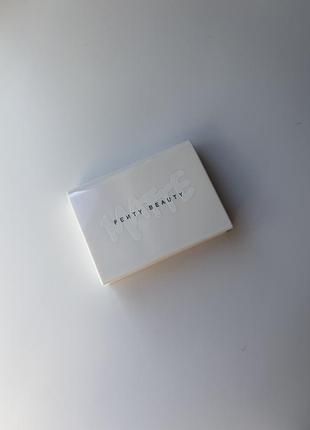 Мініатюра матуючої пудри fenty beauty by rihanna mini invisimatte instant setting + blotting powder