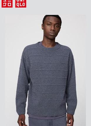 Свитер из овечьей шерсти uniqlo