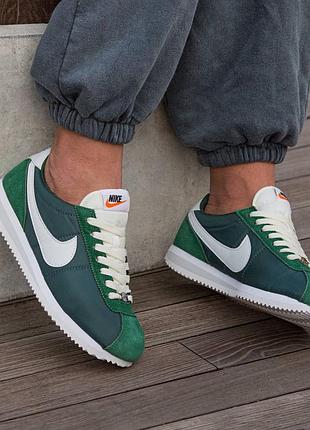 Кросівки жіночі nike cortez green