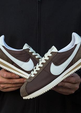 Кросівки жіночі nike cortez brown