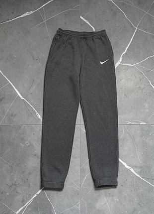 Штани спортивні nike на 158-170 см 13-15 років