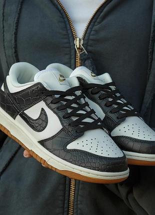 Кросівки жіночі nike sb dunk croc black white