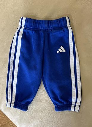 Adidas original спортивні штани на хлопчика 3-6 міс ріст 68 у відмінному стані, утеплені