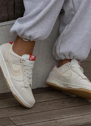 Кросівки жіночі nike sb dunk white red