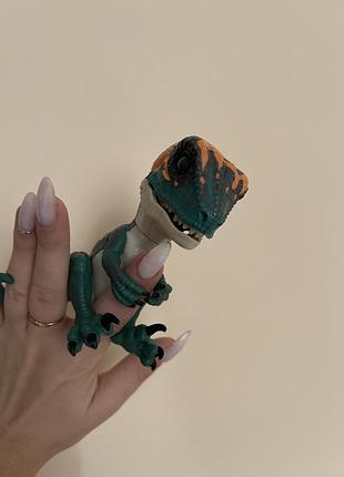 Інтерактивний динозавр-раптор wowwee fingerlings raptor