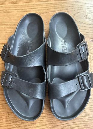 Шльопанці чоловічі birkenstock чорні 46 розмір