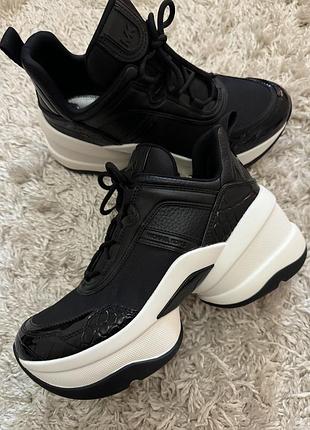 Кроссовки michael kors olympia mixed-media trainer, us 7,5m. оригинал