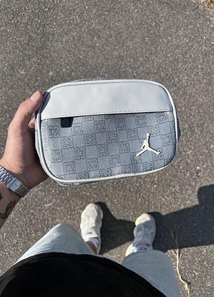 Сумка jordan через плече 5