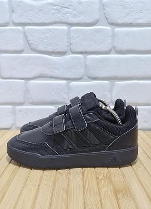 Кросівки adidas 2