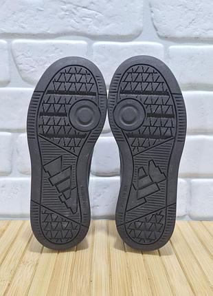 Кросівки adidas 9