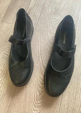 Комфортні туфлі мері 🍒джейн р 40/26 см firetrap 2