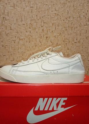 Кросівки nike blazer '77 та інші