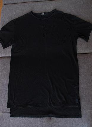 Футболка bershka з декоративними дірками
