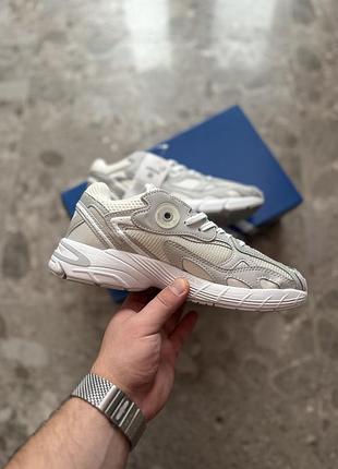 Adidas astir creamy white 4