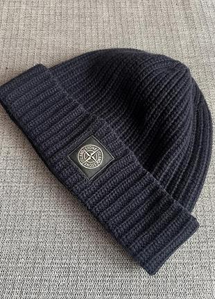 Зимова шапка stone island