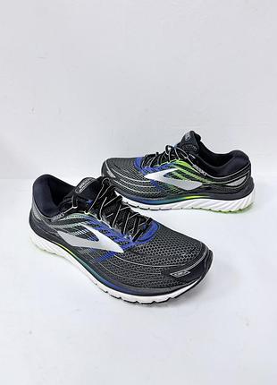 Кросівки brooks