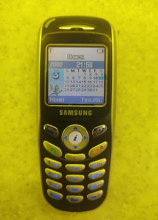 Телефон кнопочный samsung 2