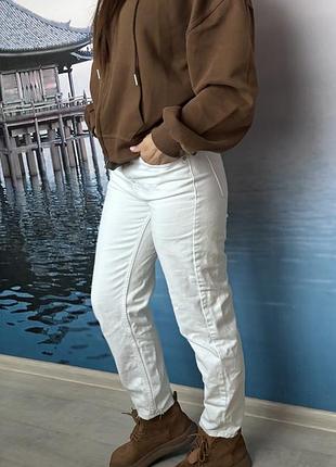 Жіночі джинси pull&bear білі