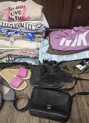 Жіночий одяг розміру l-xl 45 речей