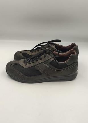 Кожаные кроссовкиecco arch support с мембраной - размер 38
