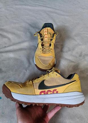 Оригінальні чоловічі трекінгові кросівки nike acg lowcate