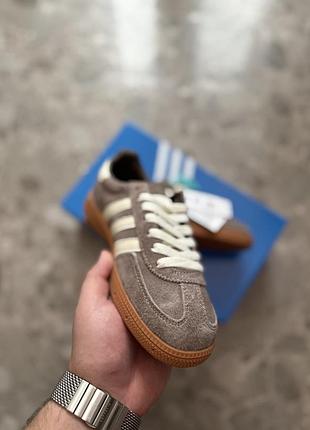Adidas spezial beige white 7