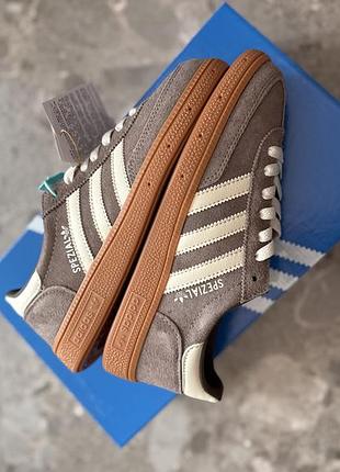 Adidas spezial beige white 9