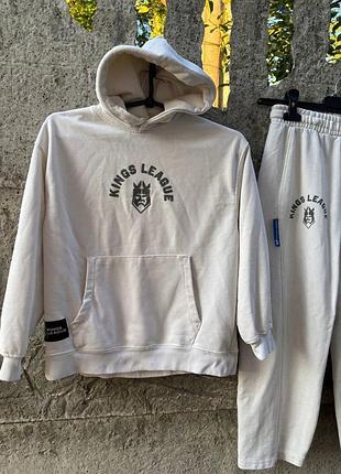 Спортивный костюм 3