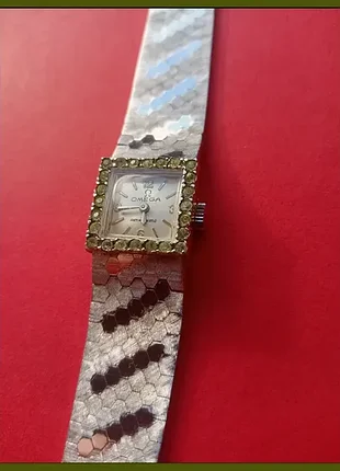 Женские механические часы omega
