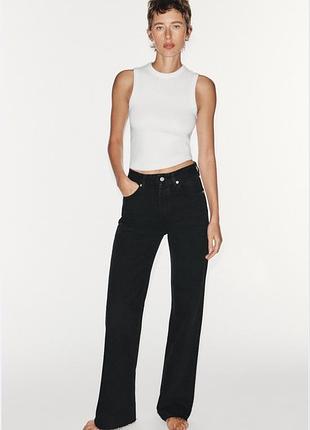 Прямі якісні джинси zara з бахромою знизу
