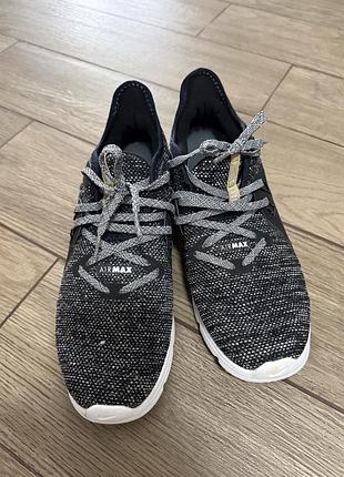 Кросівки nike