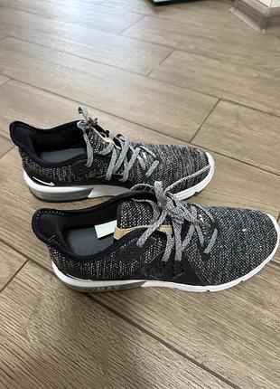 Кросівки nike 2
