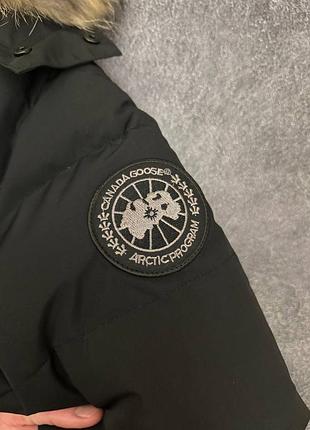Canada goose puffer jacket — black logo 5